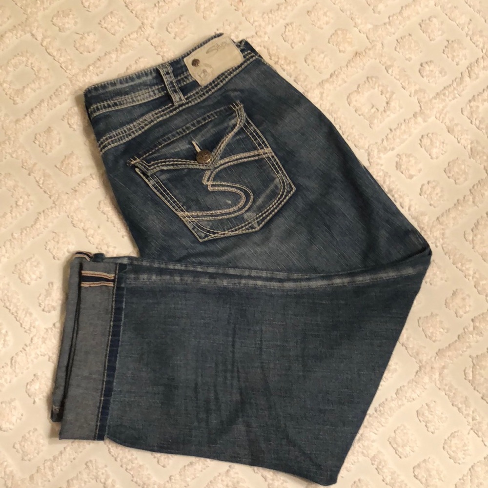 Silver Suki Surplus Capri Jeans